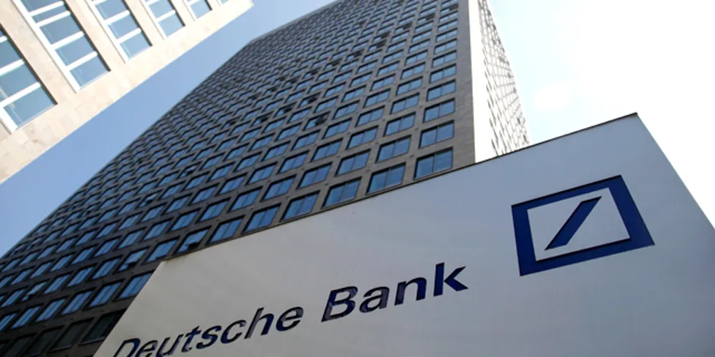 US dollar index dxy strength Federal Reserve FOMC interest rate forecasts BofA Deutsche Bank inflation